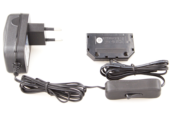 Блок питания GTV 12В, 6/12Вт с выключателем и коннекторами miniAMP